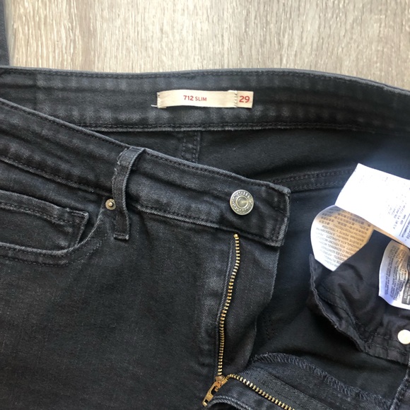 Levi’s Slim 712 Black jeans - Picture 3 of 3